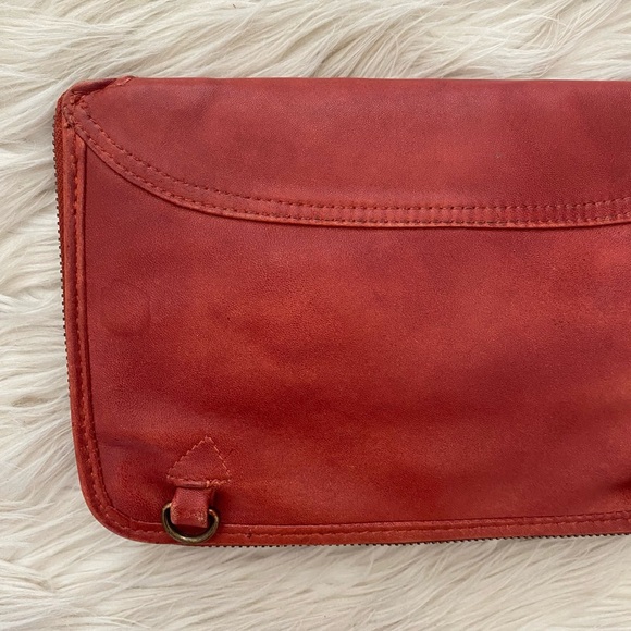 Free People We The Free Red Traveler Zip Around Leather Wallet Clutch - Picture 8 of 12